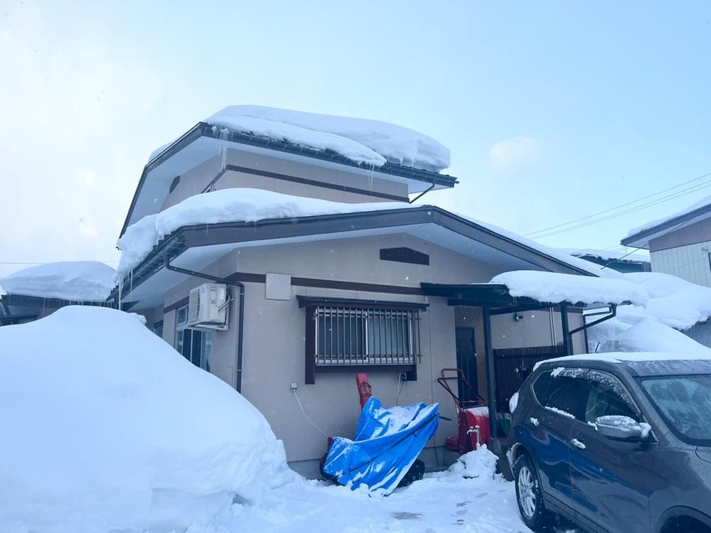 Spacious 5LDK House for Large Families in Yonezawa - Photo 1