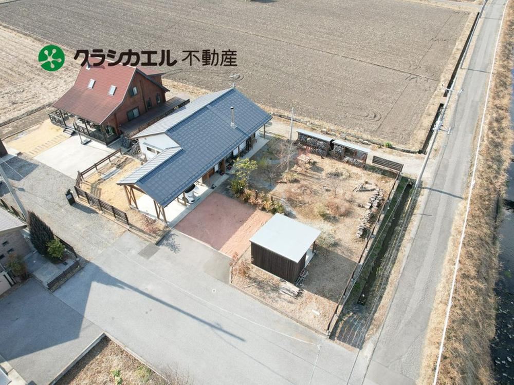 Custom-Built 2LDK with Scenic Views in Takanezawa - Photo 1