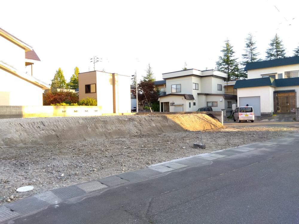 Quiet Land Near Schools in Aomori City - Photo 1