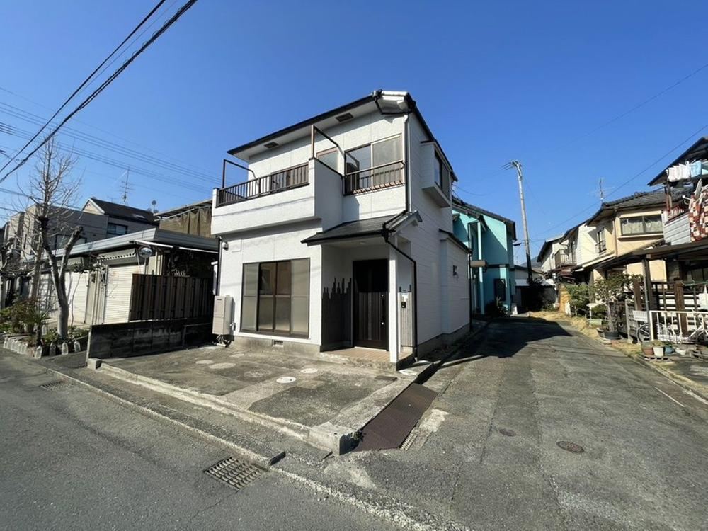 Well-Located 3LDK Detached House in Shimazaki - Photo 1
