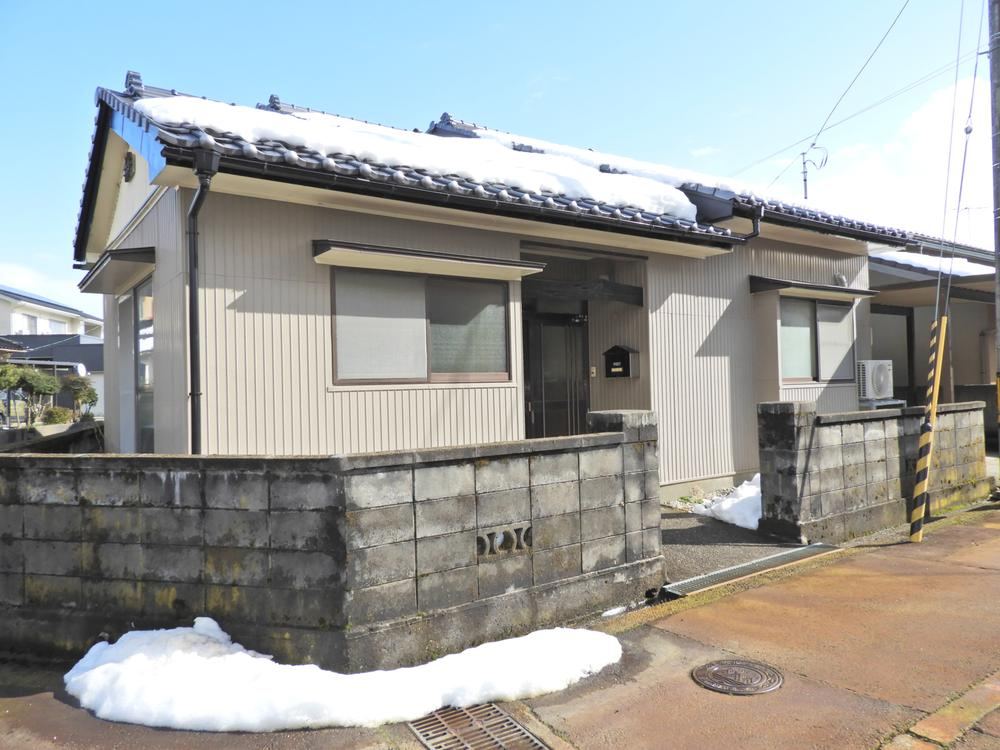 Affordable 6K Home in Quiet Area - Photo 1