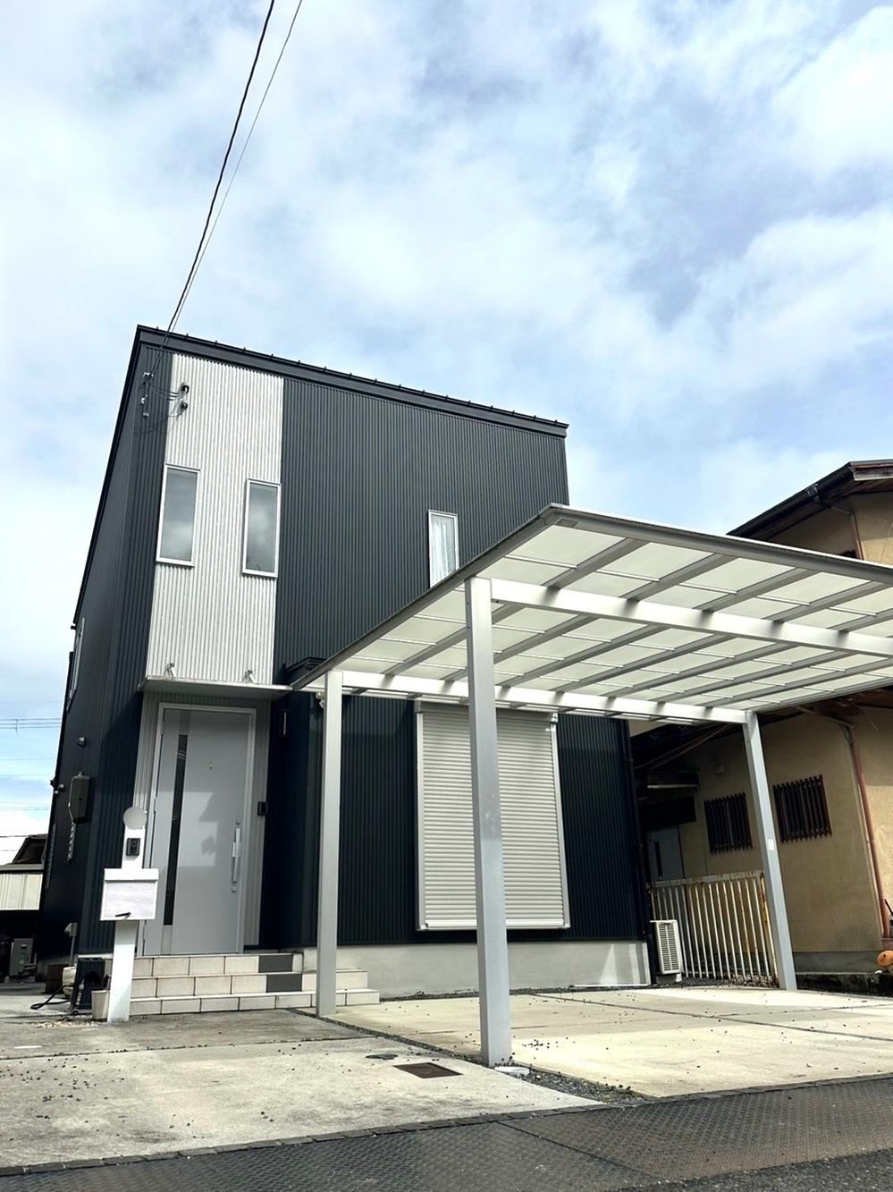 Family-Friendly 3LDK Home in Yasu - Photo 1