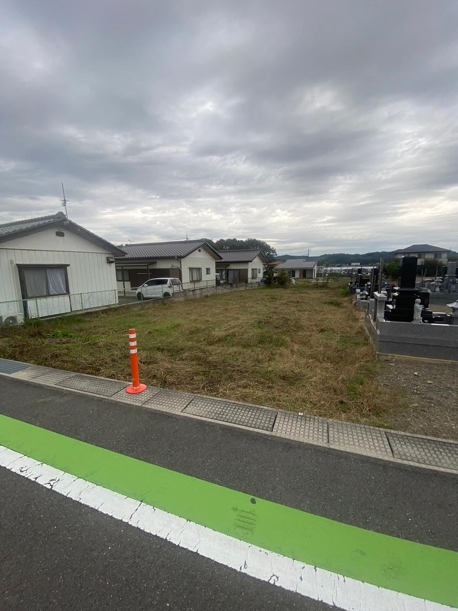 303 m² land in Takasaki, Gunma - Photo 1