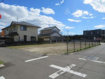 plot of land in Niwa District