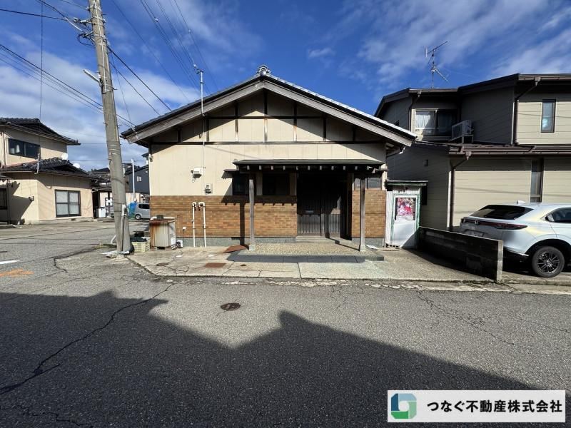 Charming 2DK Detached House in Kanazawa - Photo 1