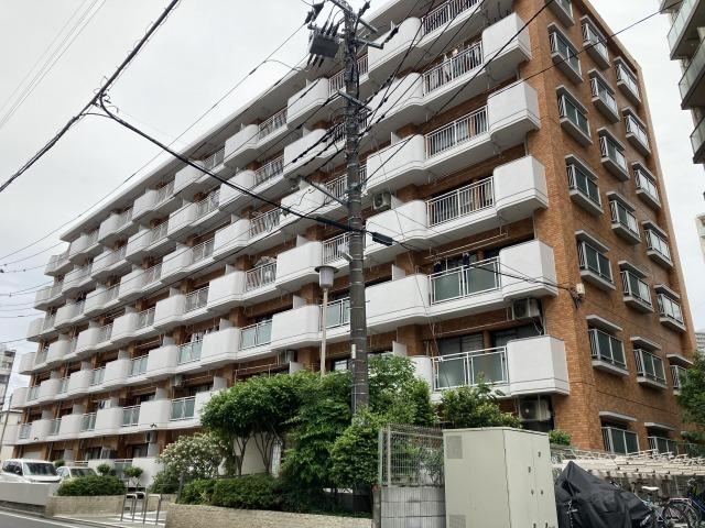 Renovated 2LDK Apartment in Musashi-Urawa - Photo 1