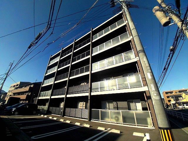 1LDK apartment in Kokuraminami Ward, Kitakyushu, Fukuoka - Photo 1