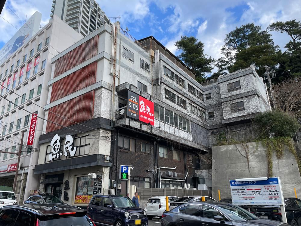 Commercial Building for Sale Near Atami Station - Photo 1