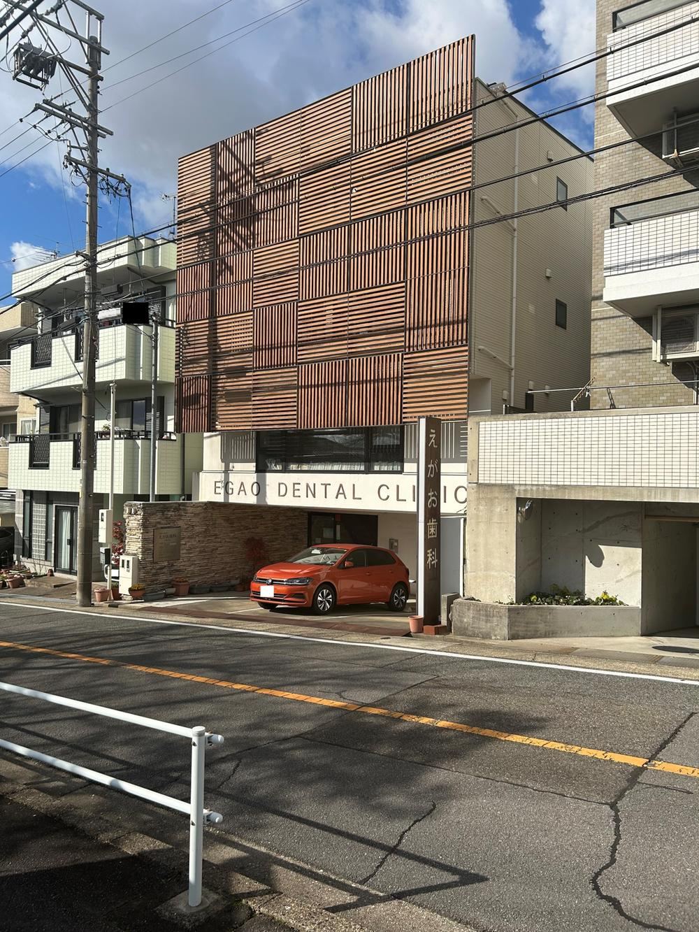 Luxurious 6LDK Detached House in Haruoka - Photo 1