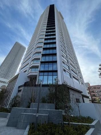 1LDK apartment in Minato Ward, Osaka - Photo 1