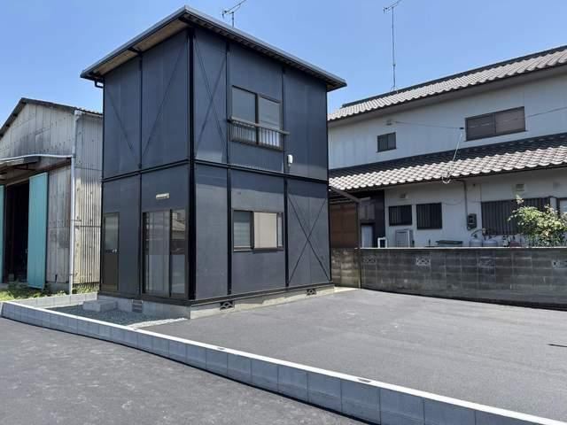 Versatile 1DK House in Kanbe Town - Photo 1