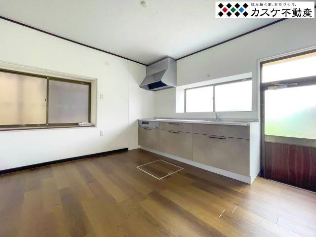 Recently Renovated 4DK House in Tamashima - Photo 1