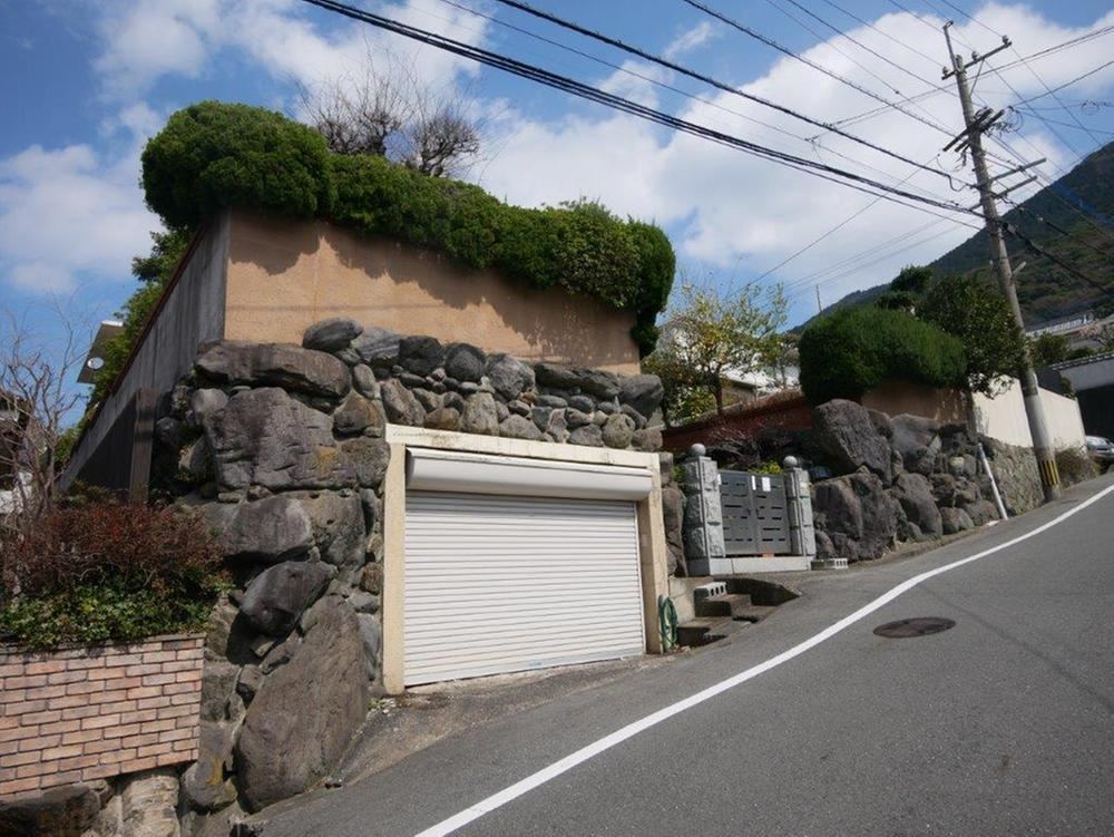 Spacious 5LDK Home with Large Yard in Kurohara - Photo 1