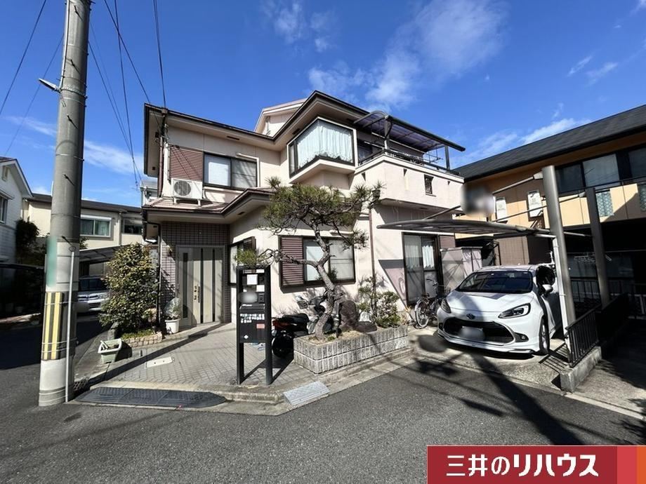 Bright 4LDK House in Takatsuki - Photo 1