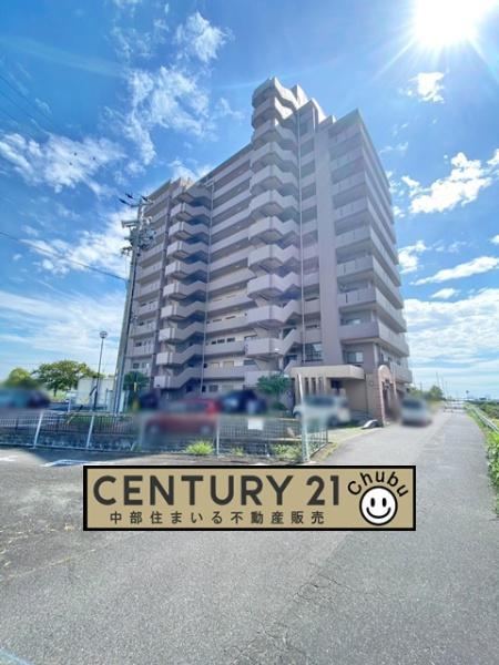 4LDK apartment in Anjo, Aichi - Photo 1