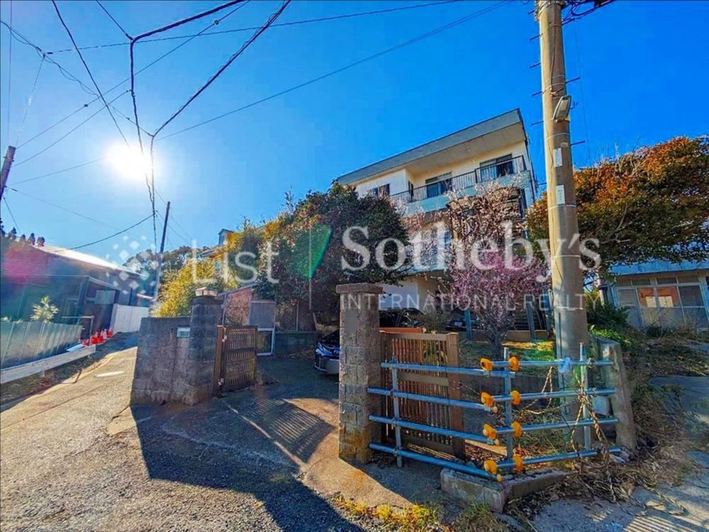 370 m² land in Yokosuka, Kanagawa - Photo 1