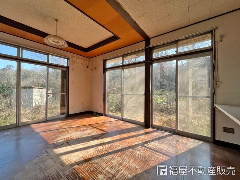 4LDK House in Bodai-ji Nishi 4 - Photo 1