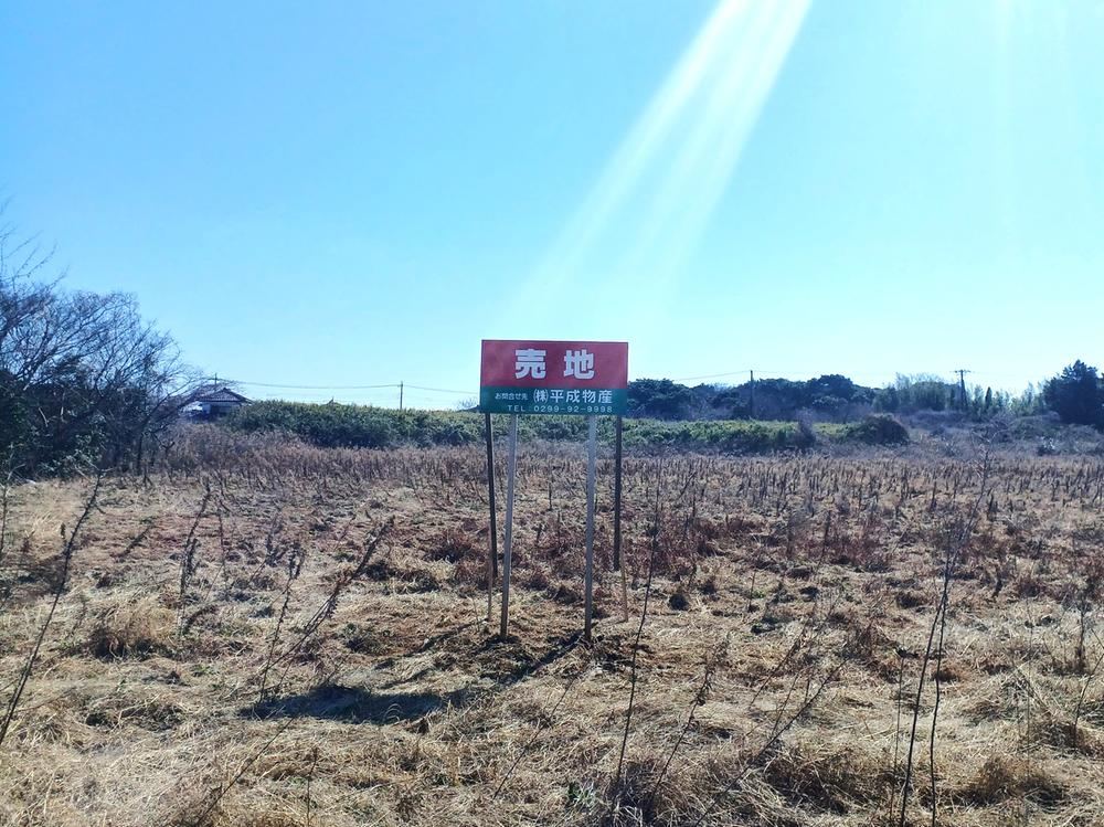 Large Land in Kizaki for Business Use - Photo 1