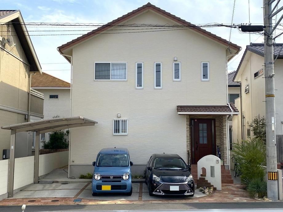 Renovated 2LDK House with Store in Higashikagihara, Matsuyama - Photo 1