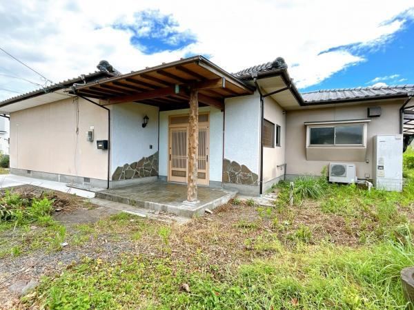 Renovated 4LDK Bungalow in Ogawa - Photo 1