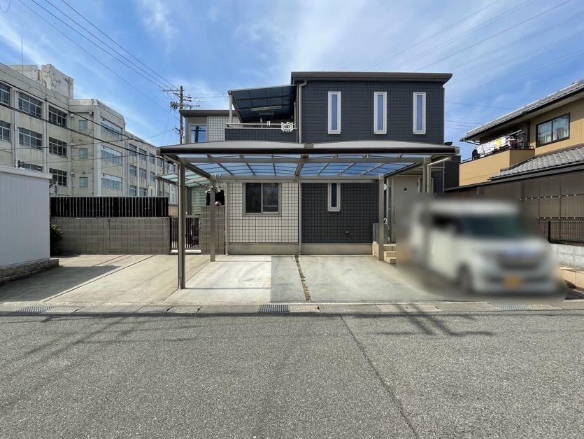 Charming 5LDK House in Aboshi - Photo 1