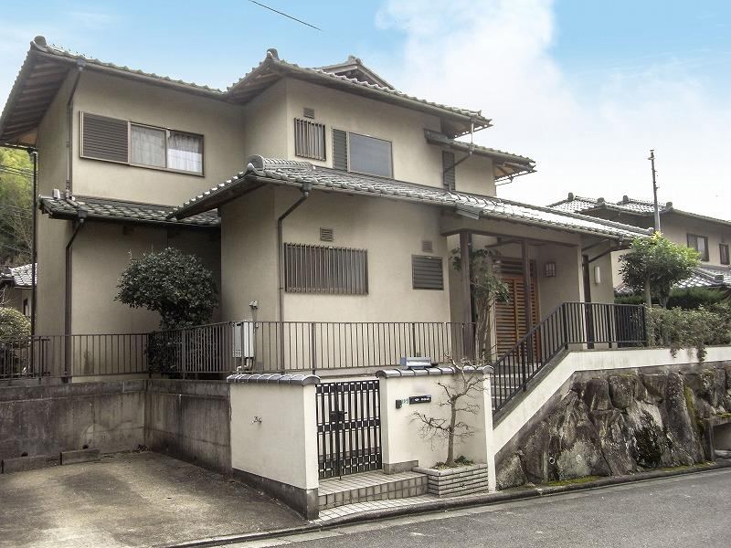 Spacious 4SLDK Home in Tranquil Aoyama, Nara - Photo 1