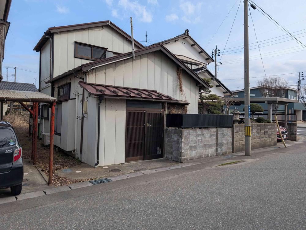 Land in Irifunecho, Sakata with No Building Conditions - Photo 1