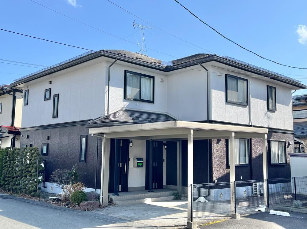 Spacious 2-Generation Home in Honmiyau - Photo 1