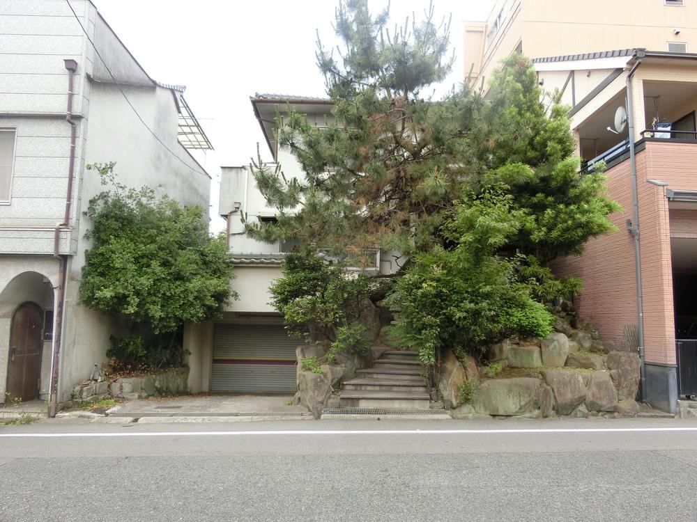 5LDK Home Near Fukuyama Station - Photo 1