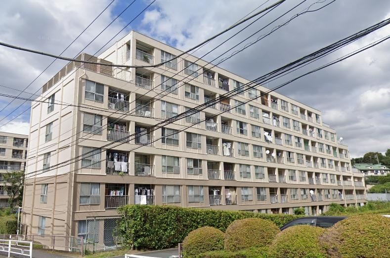 Bright 3LDK Apartment in Quiet Residential Area - Photo 1