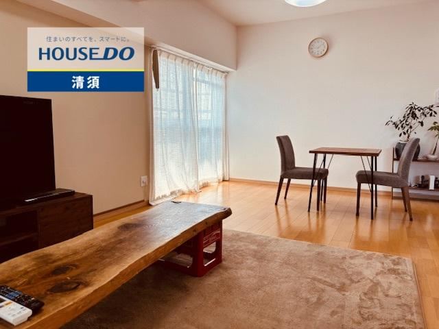 3LDK apartment in Kiyosu, Aichi - Photo 1