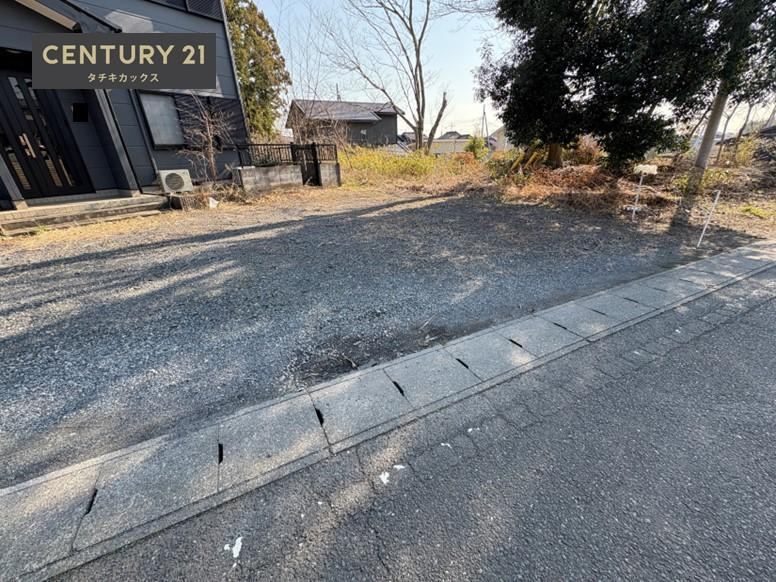 Ideal Land for Parking or Bike Storage - Photo 1
