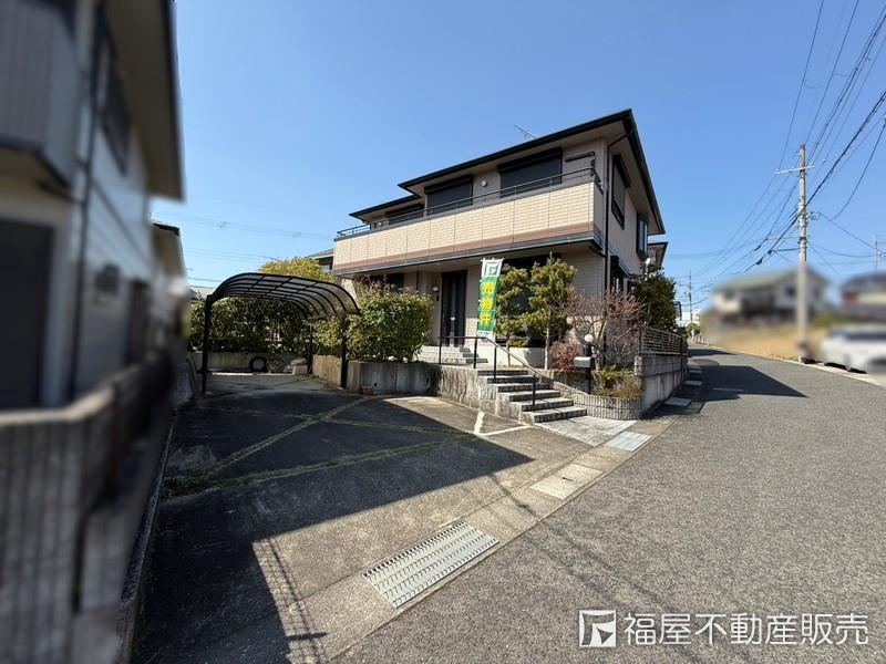 5LDK Home with Carport and Scenic Views in Hashimoto - Photo 1