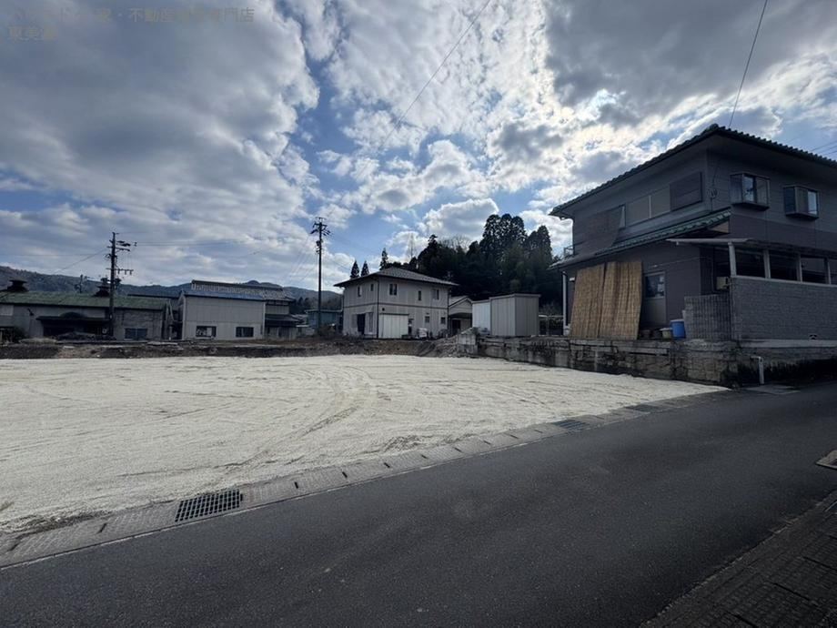 234 m² land in Toki, Gifu - Photo 1