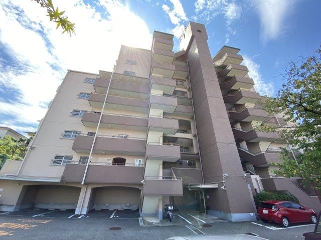 3LDK apartment in Nishi Ward, Kobe, Hyogo - Photo 1