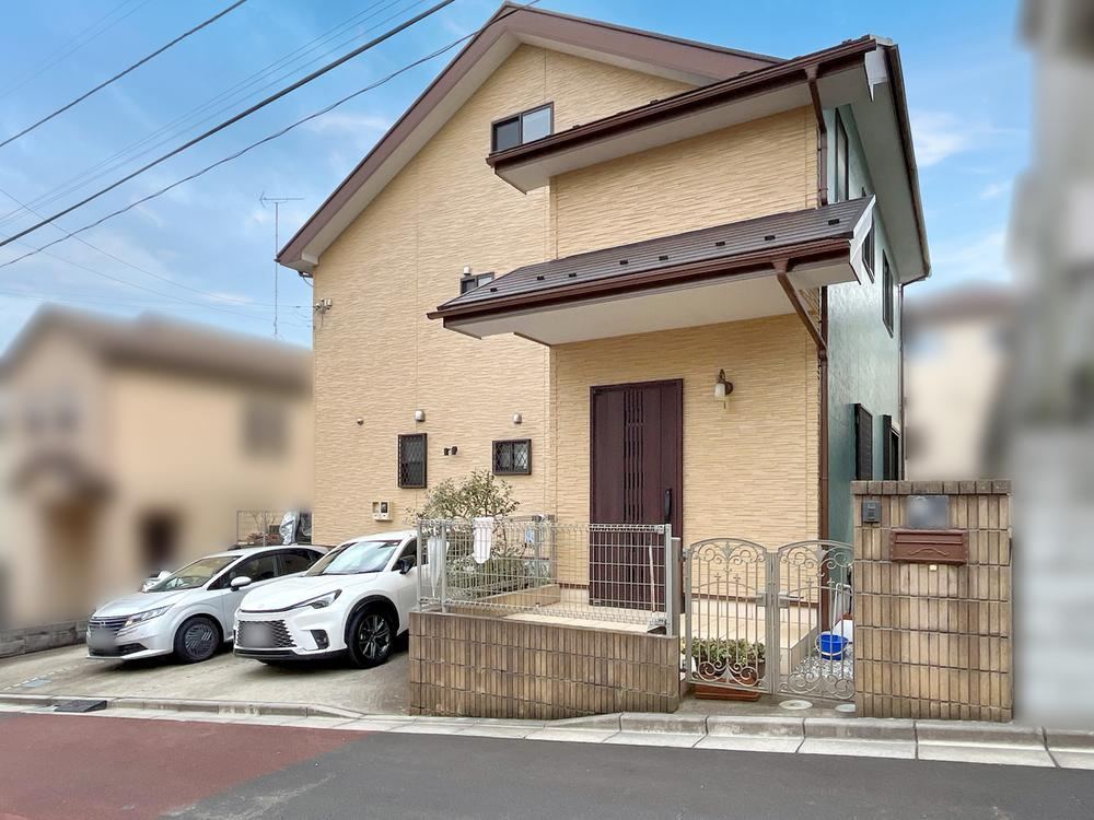 4LDK Detached House with Solar Power in Funabashi - Photo 1