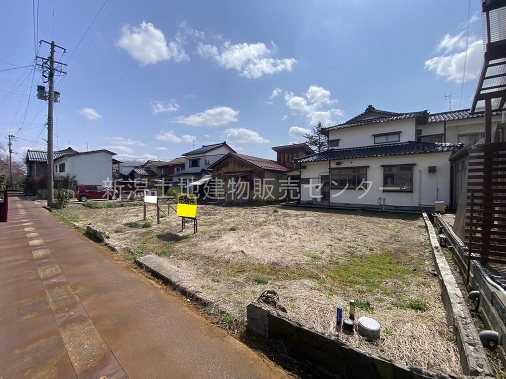 Land with Snow Melting Pipe in Tsubame City - Photo 1