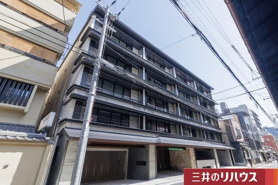 2LDK apartment in Nakagyo Ward, Kyoto - Photo 1