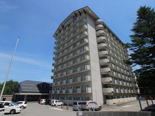 2DK apartment in Kusatsu, Agatsuma District, Gunma - Photo 1