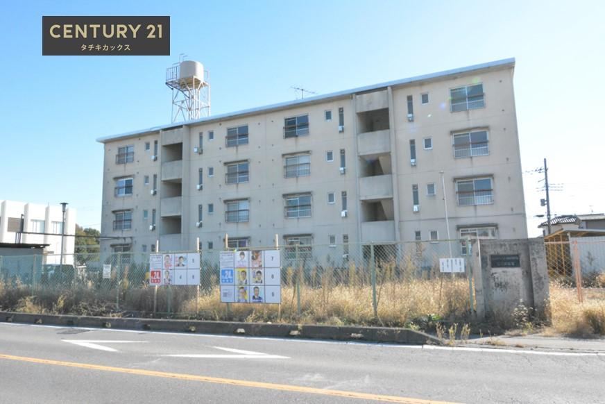 Large Land with No Building Conditions in Koga City - Photo 1
