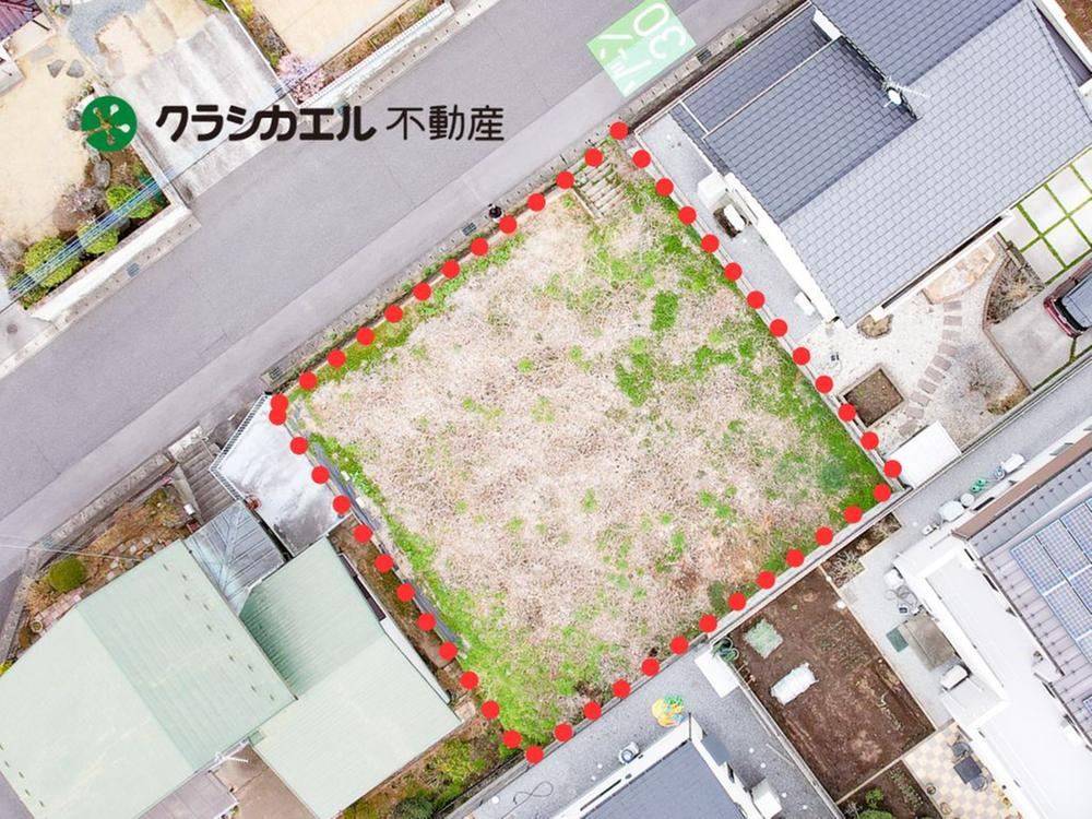 Spacious Residential Land with Parking for Two Cars - Photo 1
