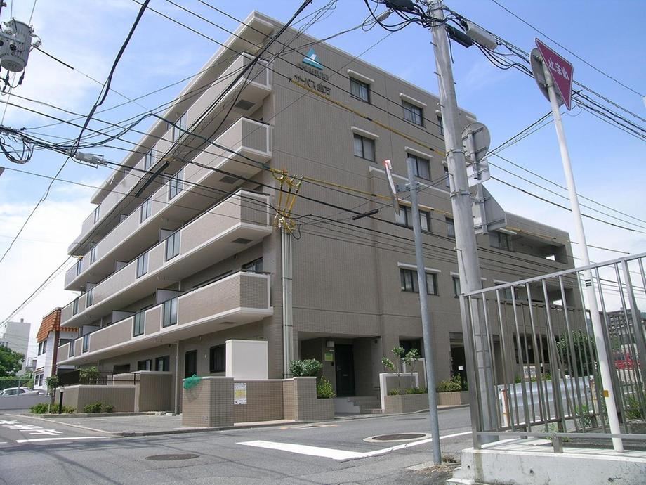 3LDK apartment in Shunan, Yamaguchi - Photo 1