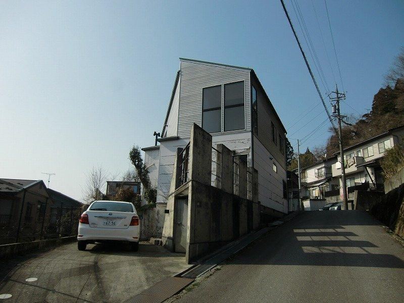 Spacious 3LDK House in Yamashina - Photo 1