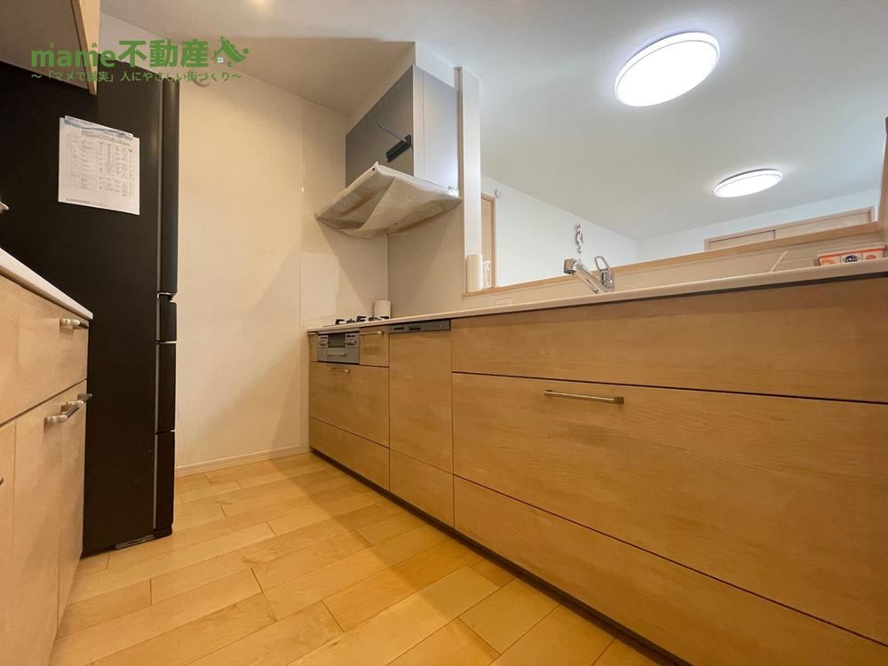 Modern 4LDK Home by Sumitomo Forestry in Kashiwa - Photo 1