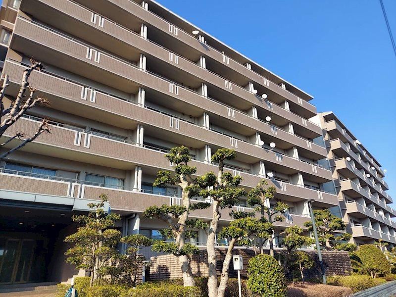 4LDK apartment in Fujieda, Shizuoka - Photo 1