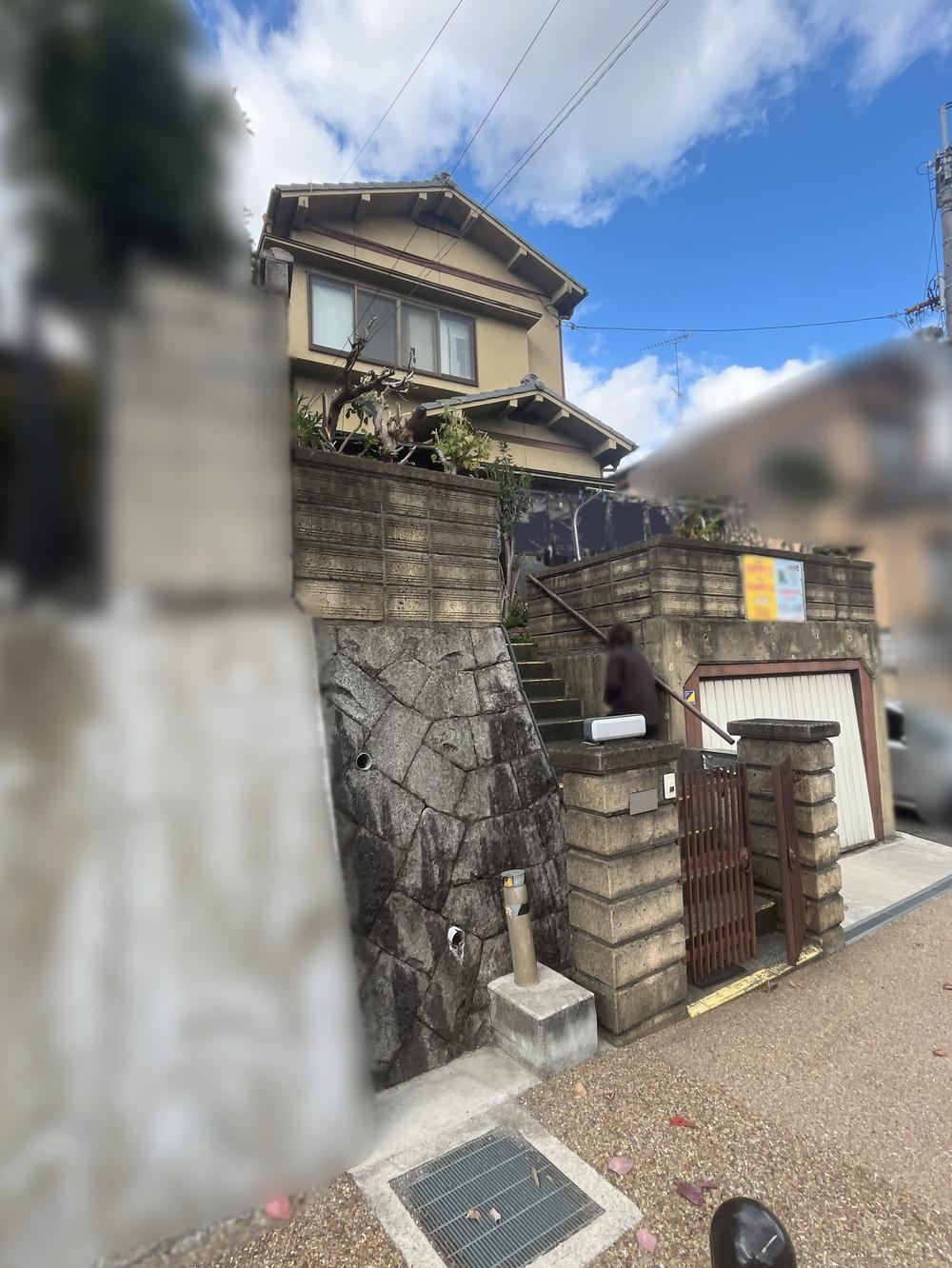 Sunny 5K House with Garage in Uji - Photo 1