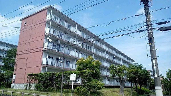3DK apartment in Isehara, Kanagawa - Photo 1