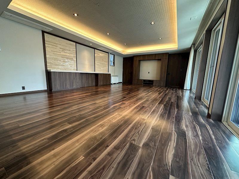 Elegant 4LDK+S Home in Kyomachi, Kumamoto - Photo 1