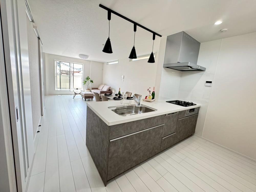 4LDK house in Akashi, Hyogo - Photo 1