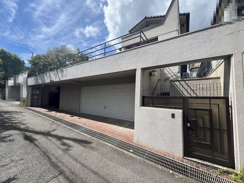 Charming 3LDK House in Takarazuka - Photo 1